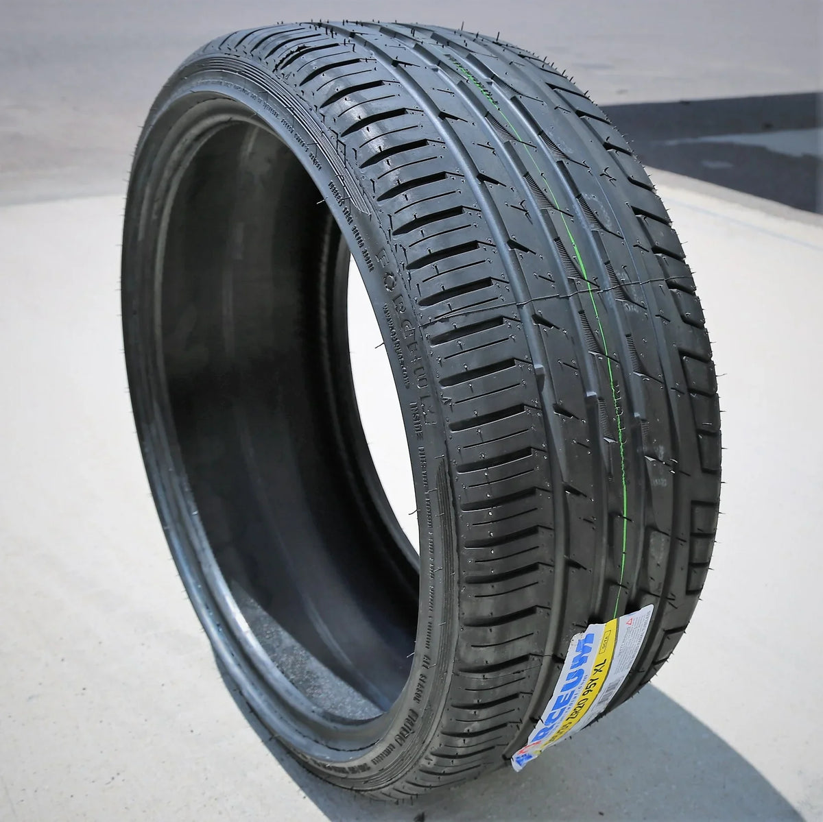 Octa A/S Base Tire High 4Matic, 245/35ZR20 95Y Fits: Forceum Performance BMW Mercedes-Benz E300 XL 528i 2010-16 All 2017-19 Season