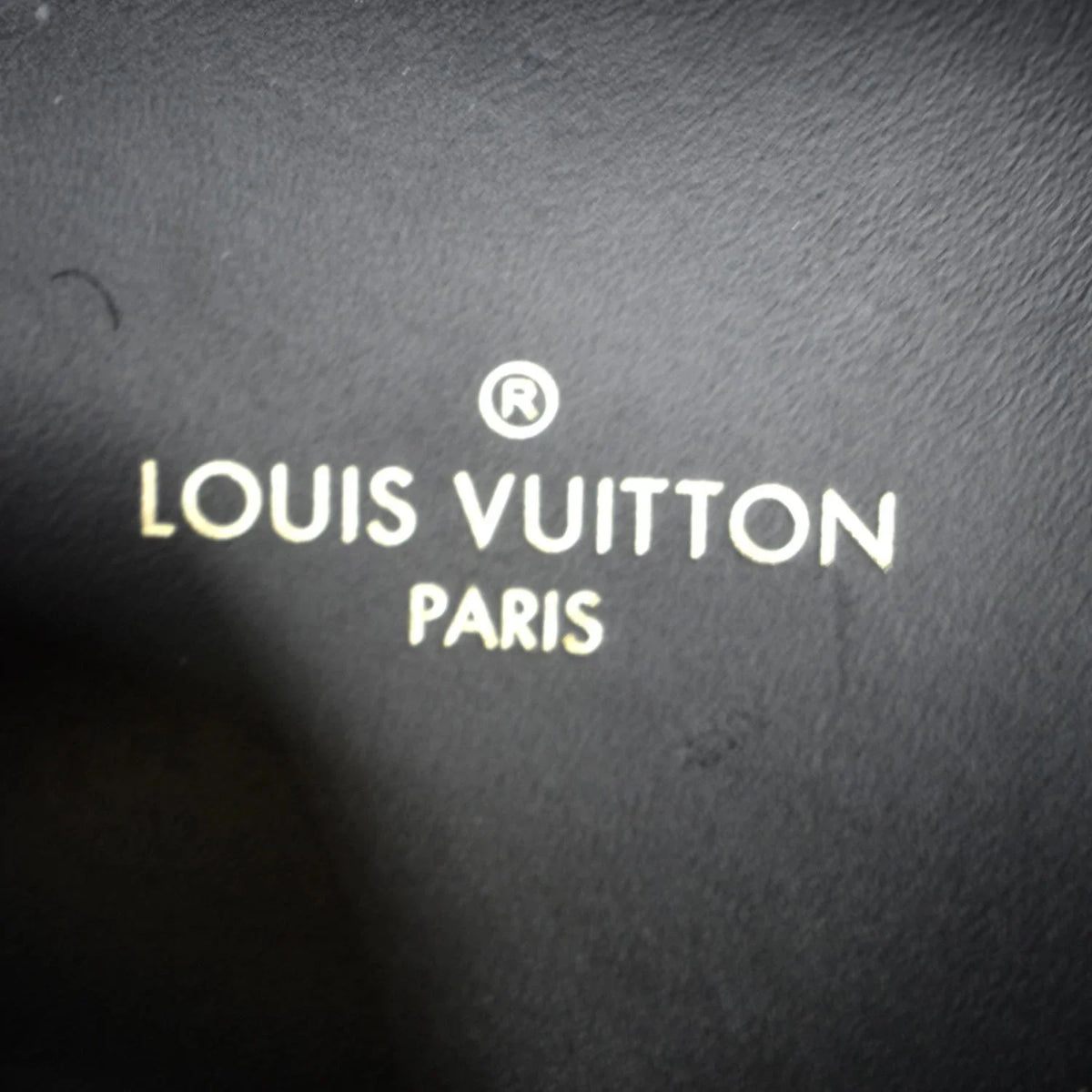 Pre-owned Runaway 9-9 VUITTON US LOUIS Monogram Sneakers Bicolor