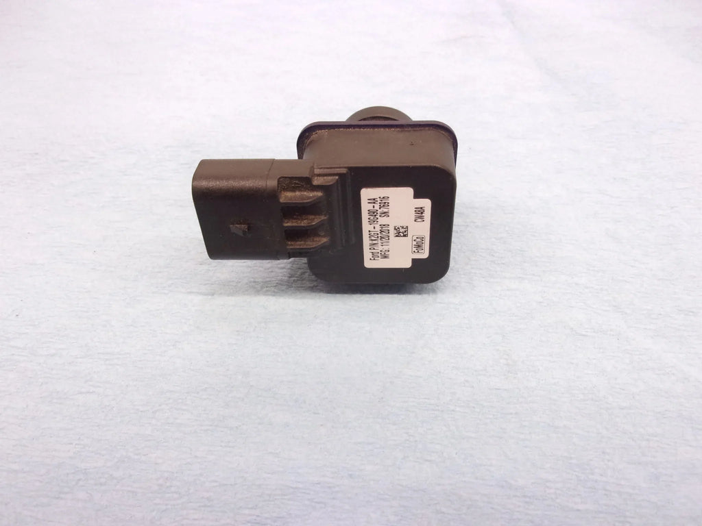 Pre-Owned Edge K2GT-19G490-AA Camera Backup Camera Rear Ford OEM 2019-2023 (Good) View