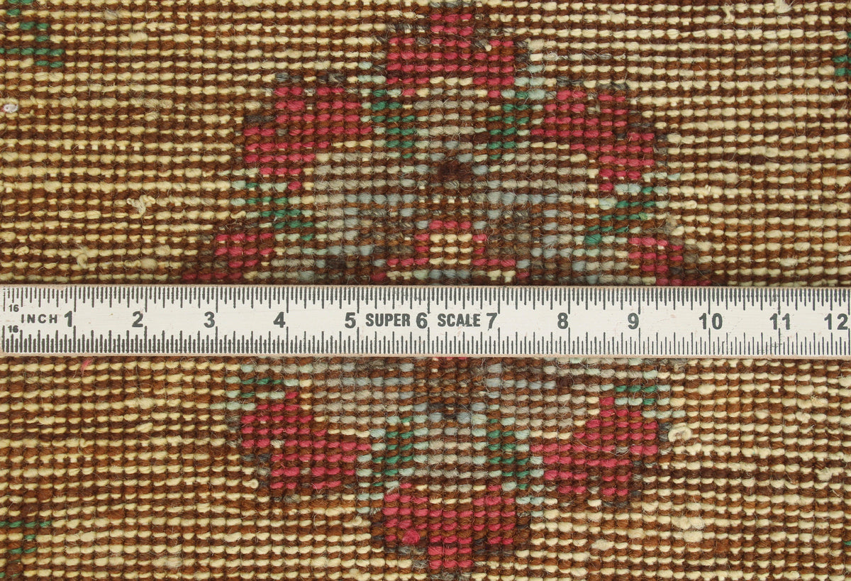 Aria Magdalen 5'1" x 3'0" Ivory/Green Rug,