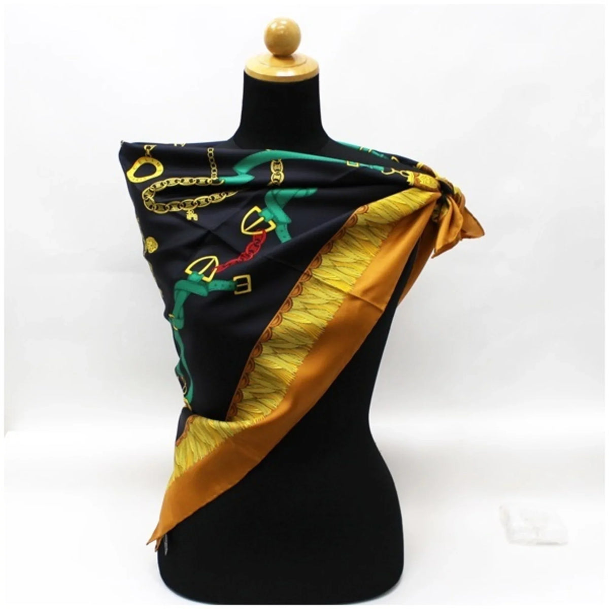 black (Like belt New) CELINE scarf ladies Celine paper Pre-Owned silk pattern beige case x with muffler