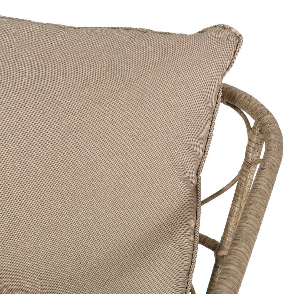 Montserrat Brown Light Seater Cushions, Set Beige Outdoor Wicker and Chat with 4