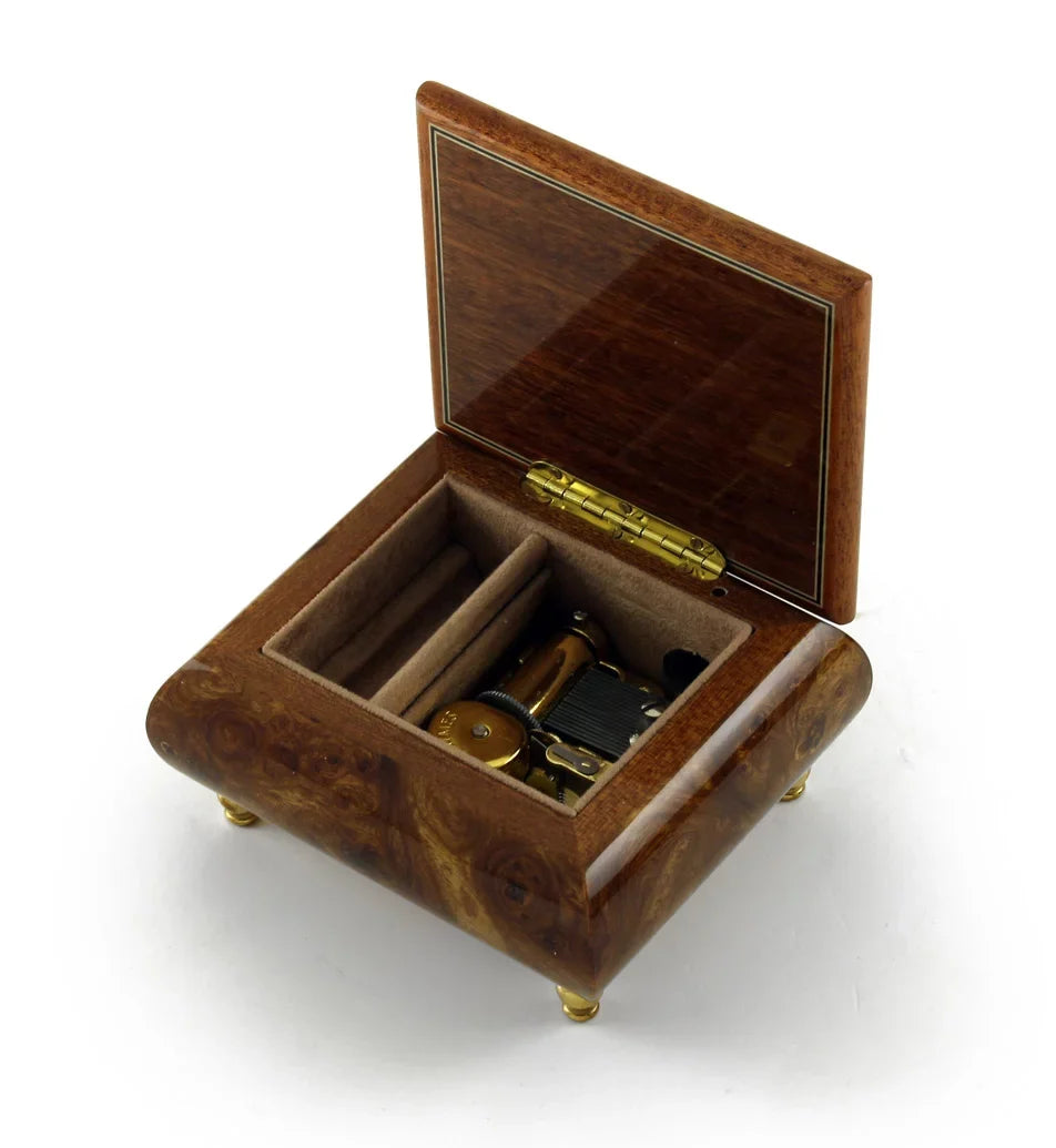 Holy Inlay - 18 with Christmas .0 Note of a Wreath Handcrafted Box Music Sorrento Christmas Theme Wood Night
