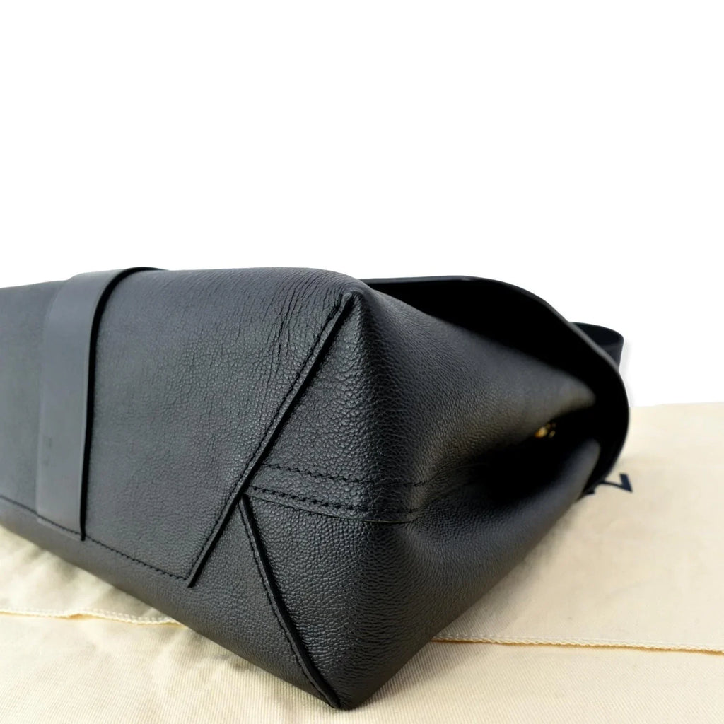 Very Bag Shoulder Leather Monogram Black LOUIS One Pre-owned Handle VUITTON