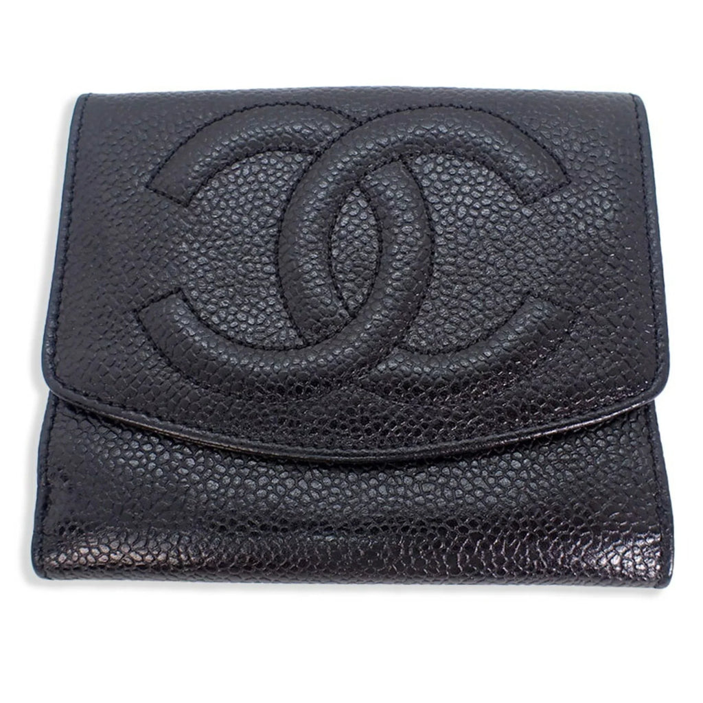Pre-Owned Chanel skin caviar black CHANEL trifold wallet (Good)