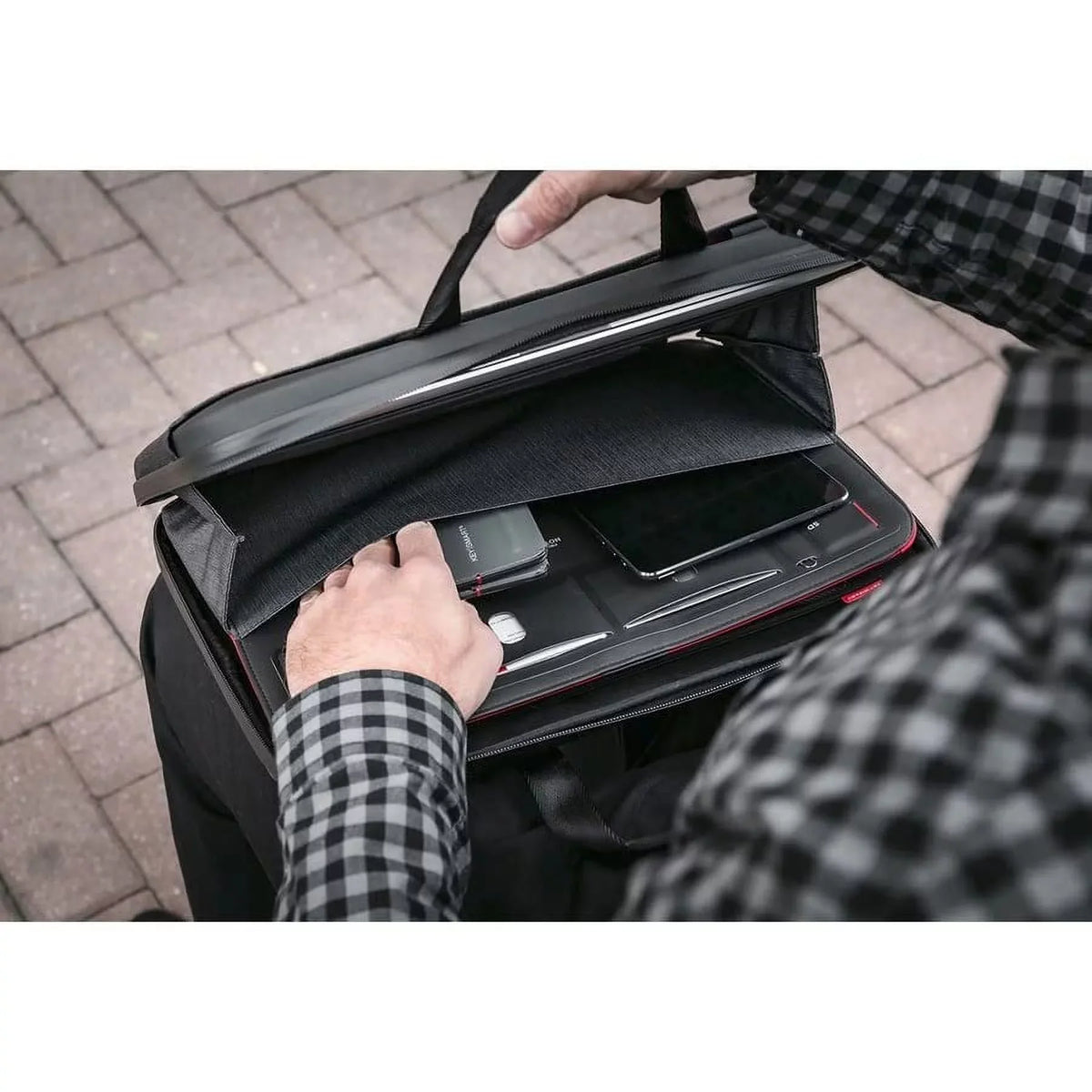 KeySmart Pro, Case to for 16" 15" Notebook, Urban Union MacBook Carrying (Briefcase) Apple Black