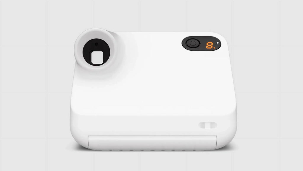 PRD6219 Instant Go Camera White Polaroid Mini Clip, With