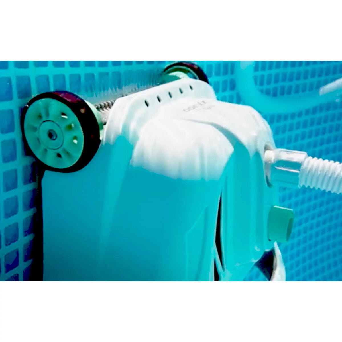Gal Robot Ft w/ Pool Intex Cleaner Ground 700 Hose 21 Above Vacuum Hour Per