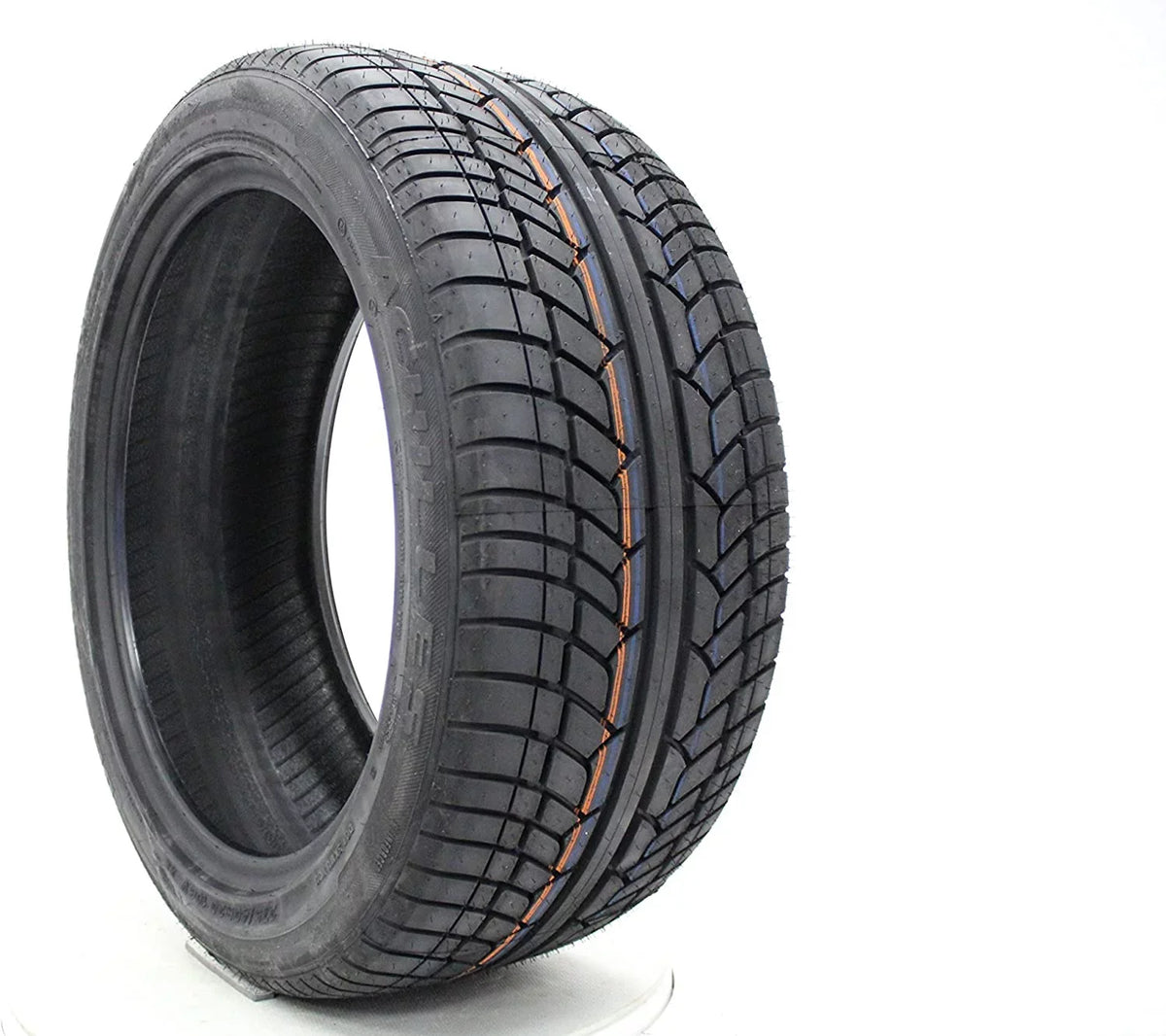 285/45R22 Desert Hawk V Tire UHP 114 Achilles