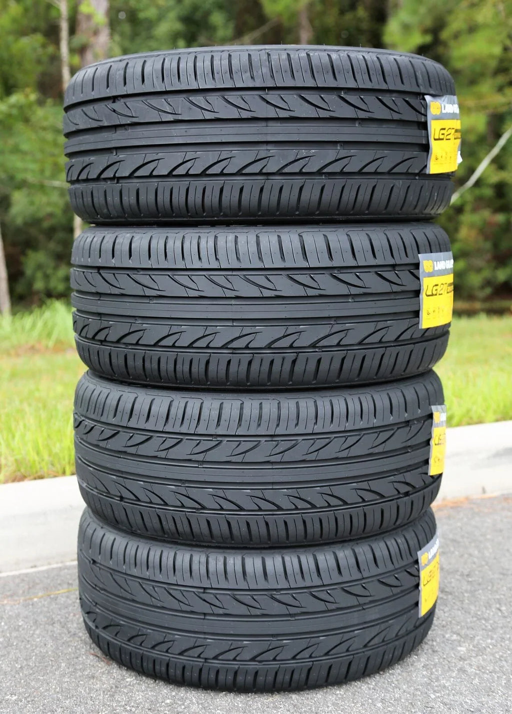 255/40ZR19 GT, Ford LG27 EcoBoost Ford Mustang Premium 2014 High Performance 255/40R19 2015 A/S 100W Fits: Landgolden XL Tire Mustang