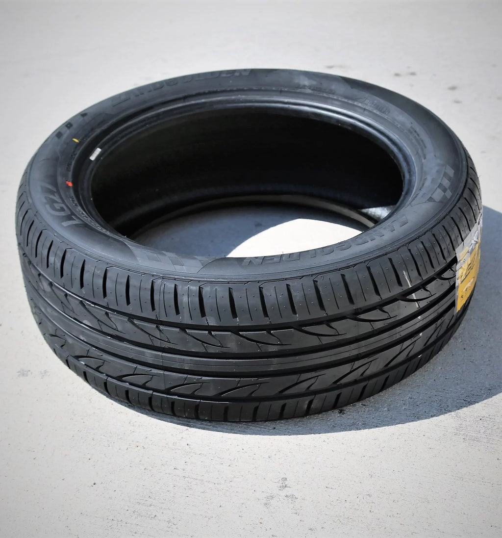 255/40ZR19 GT, Ford LG27 EcoBoost Ford Mustang Premium 2014 High Performance 255/40R19 2015 A/S 100W Fits: Landgolden XL Tire Mustang
