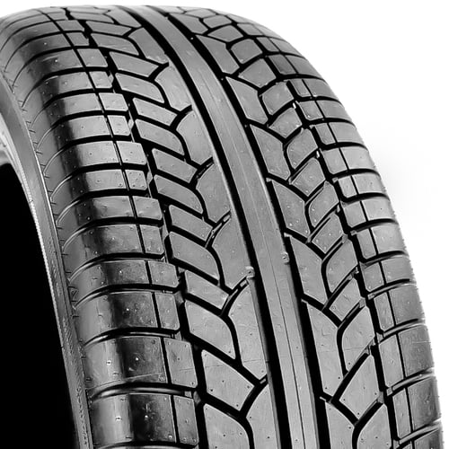 285/45R22 Desert Hawk V Tire UHP 114 Achilles
