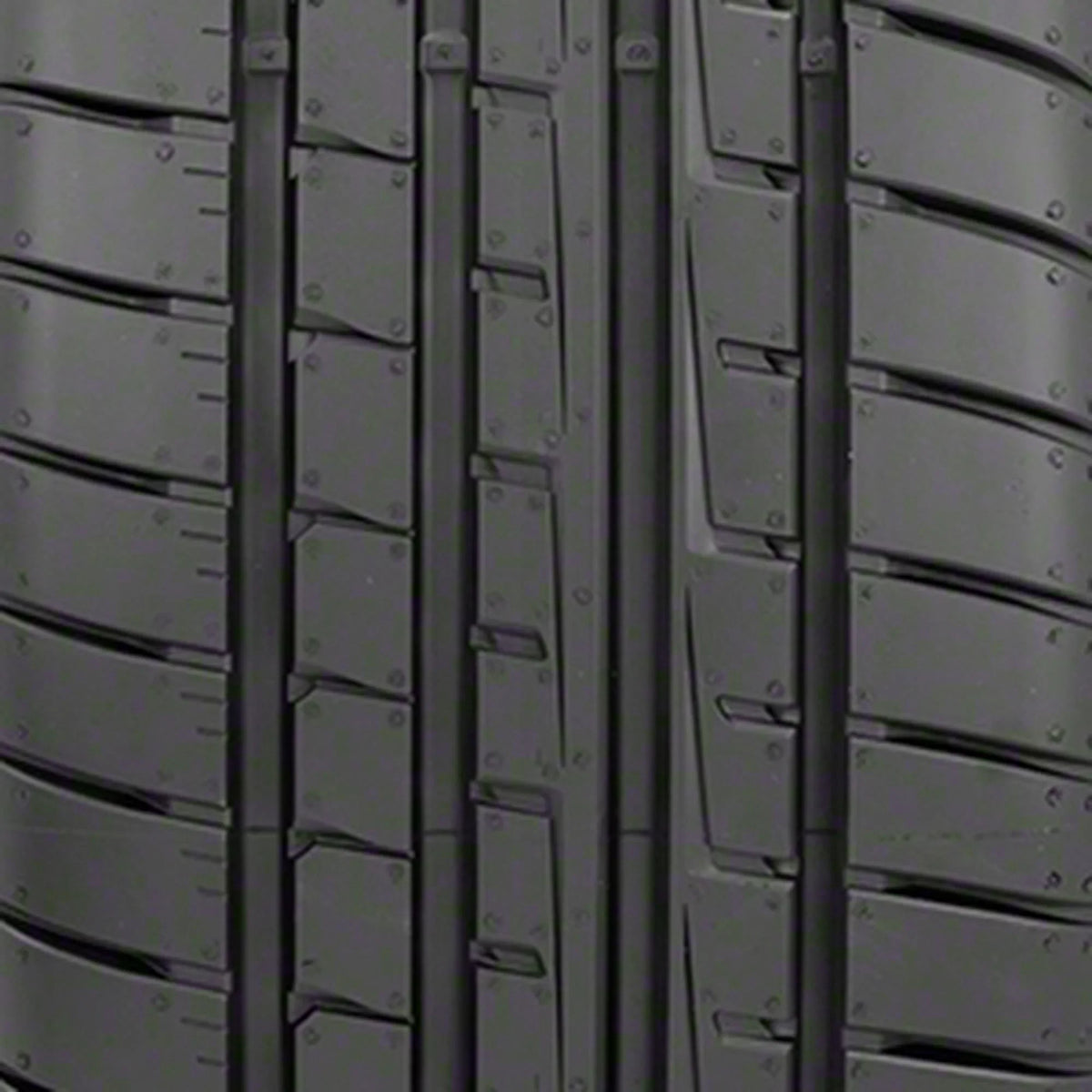 XL F1 88W Summer 205/45R17 UHP Goodyear Asymmetric Eagle Passenger Tire 3