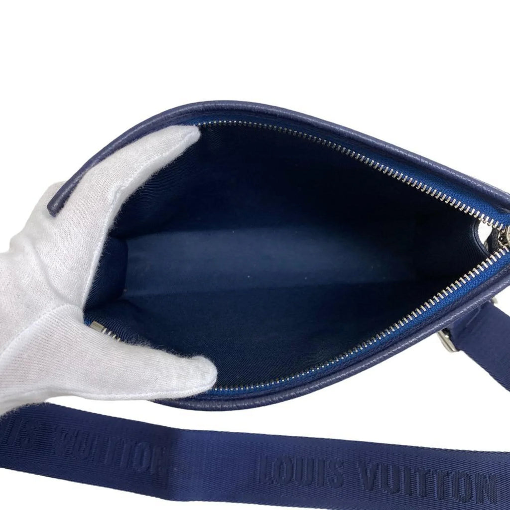 (Fair) M81431 VUITTON LOUIS Wallet Pre-Owned Wearable Shoulder Blue Monogram Gaston Bandana Bag Men's