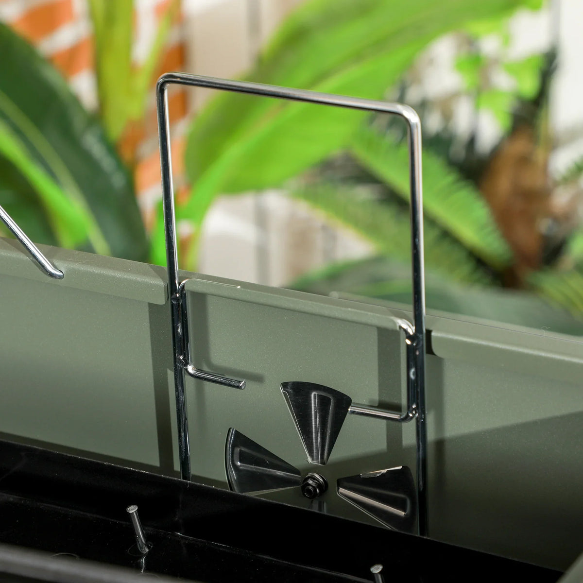 Tabletop Barbecue, Outsunny Grill with Charcoal Lid, Small Green BBQ