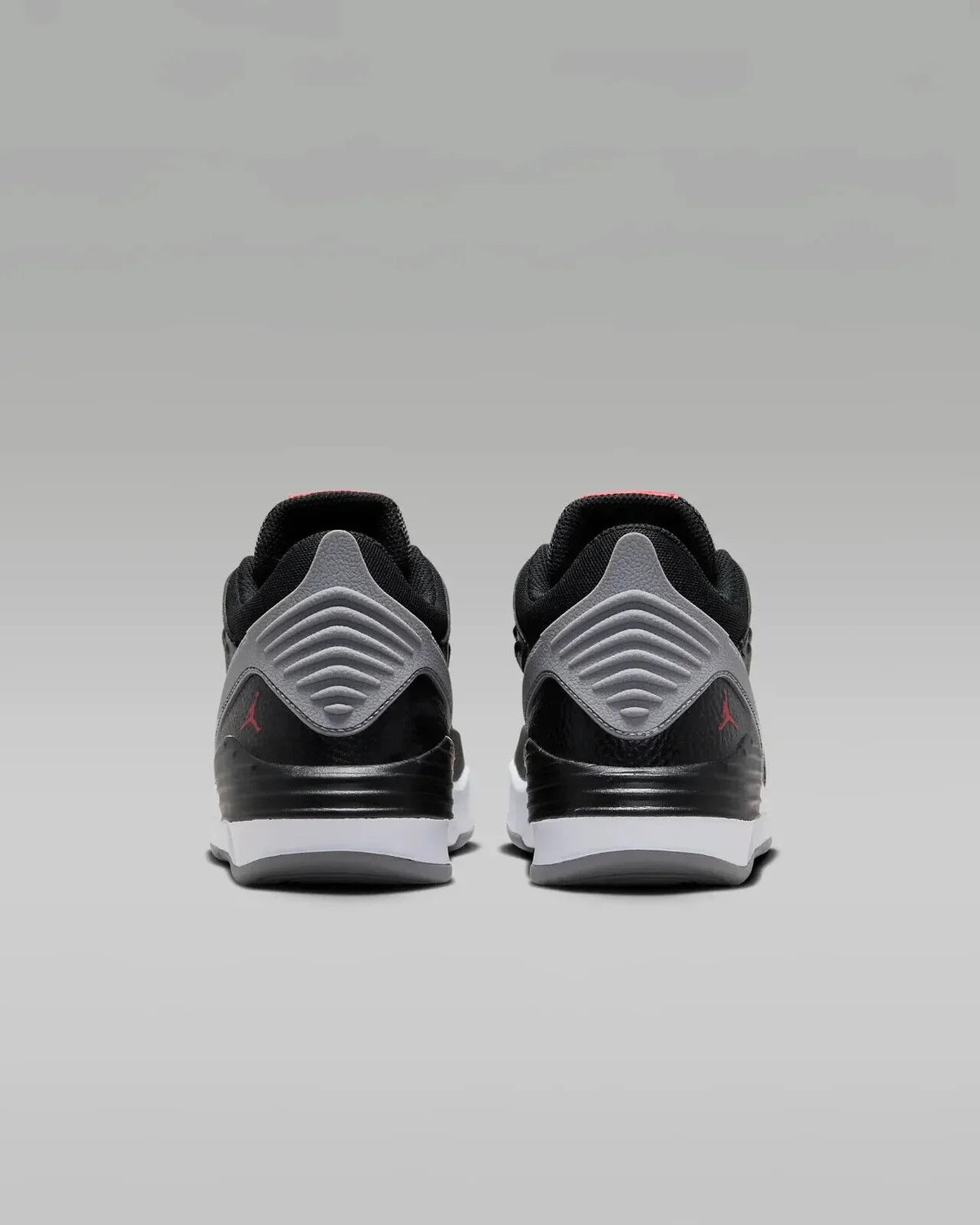 DZ4352-061 5 Kids Aura Jordan (7Y) Max Black/White Shoes Older Basketball Air NR4814