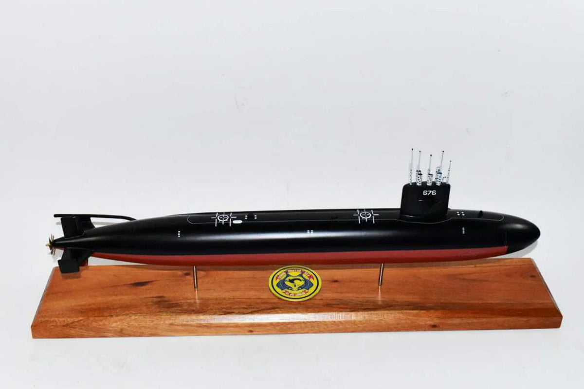 Model Submarine SSN-684 USS Cavalla